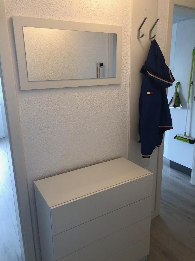 Moderne Helle 2,5 Zimmer Wohnung Mit Grossem Bad Und Kueche In טרוסינגן מראה חיצוני תמונה